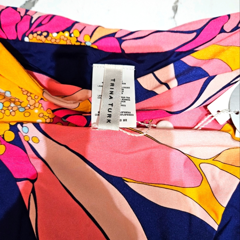 NWT Trina Turk Bikini Bottom. Reversible Size 10.